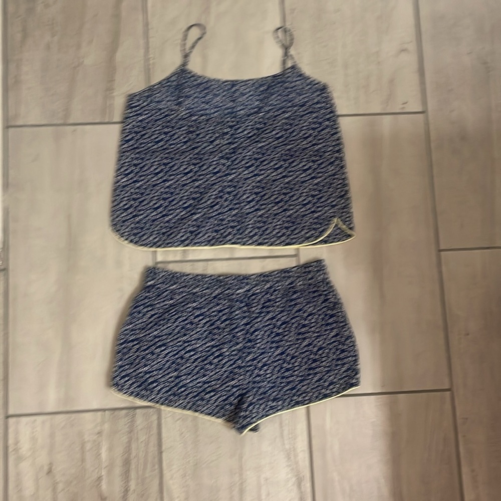 Women’s Size M Blue Floral Victoria’s Secret Matching Pajama Set - Picture 2 of 4